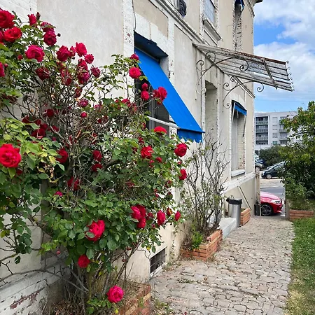 T2 Le Moderne • Netflix • Parking • Gare Appartement Évreux